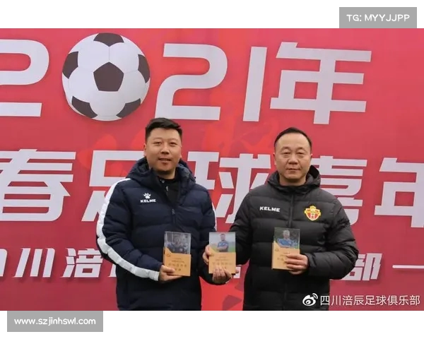 足球球员合同续约解析 如何平衡薪资、年限与俱乐部需求 足球球员合同续约解析 如何平衡薪资、年限与俱乐部需求